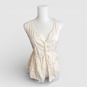 Decree Cream Ruffle Button Up Vest Top Size Medium